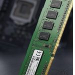 رم کامپیوتر دسکتاپ مایکرون 4 گیگابایت Micron 4GB PC3-12800U DDR3 1600MHz