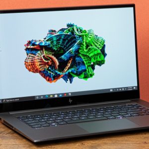 HP ZBOOK STUDIO G8 - CORE I7-11800H - 32GB DDR4 - 512GB SSDاستوک