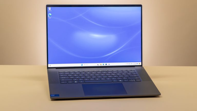 لپ تاپ Dell precision 5690 ULTRA 7 165H 32.0GB 512.0GB استوک