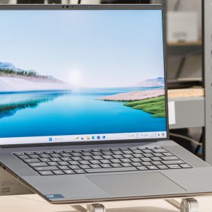 لپ تاپ  Dell precision 5690 ULTRA 7 165H 32.0GB 512.0GB استوک